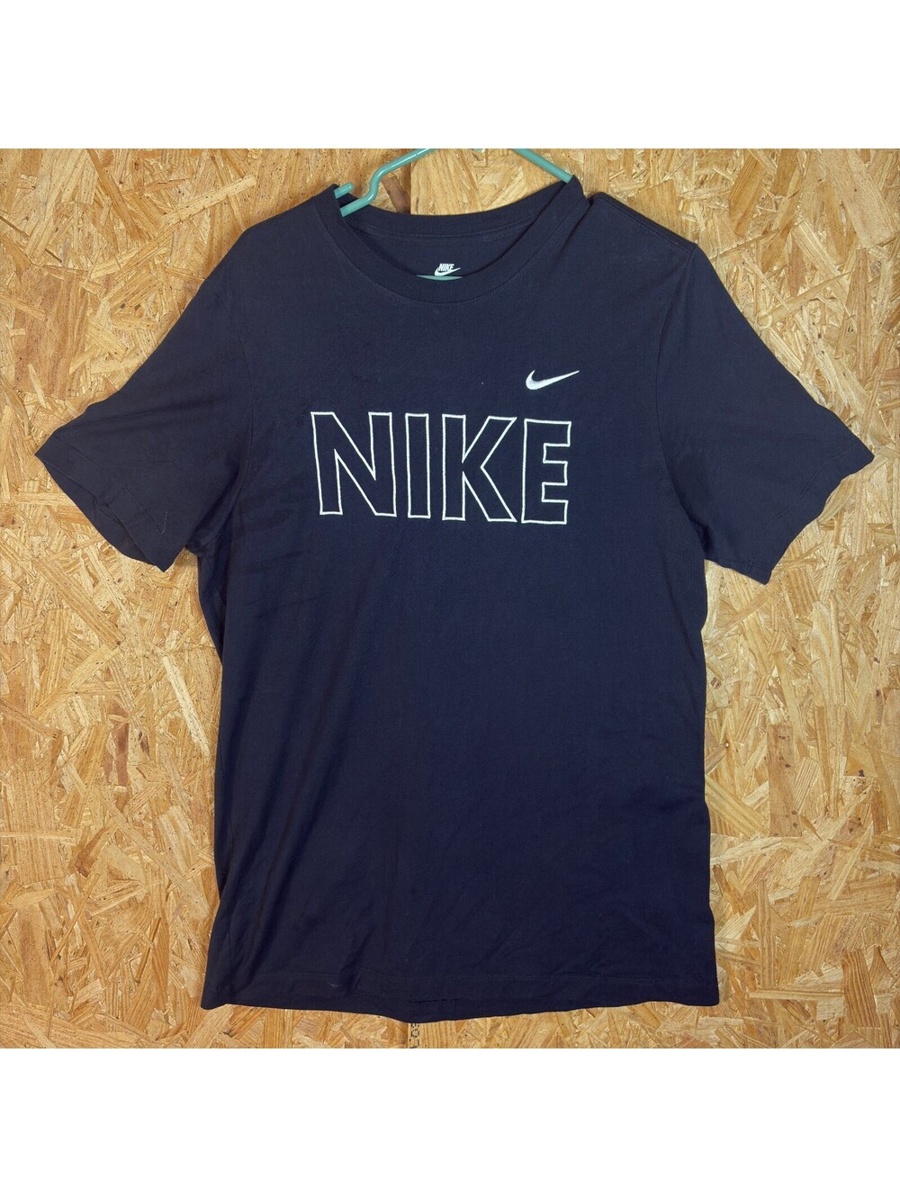 Black Nike Logo T-Shirt